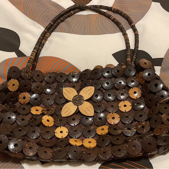 Handbag - Picture 2 of 3